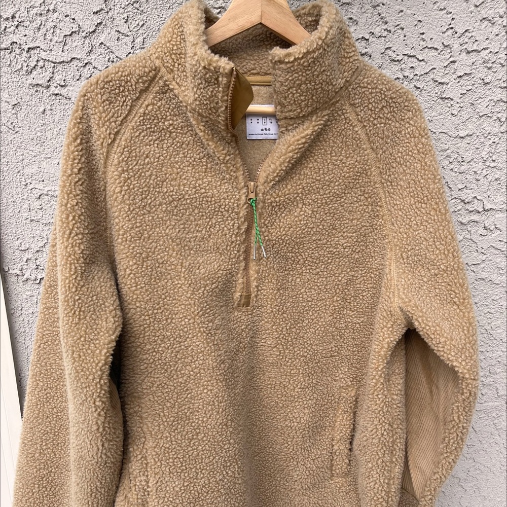 Urban Outfitters Sherpa Henley (Size Large)